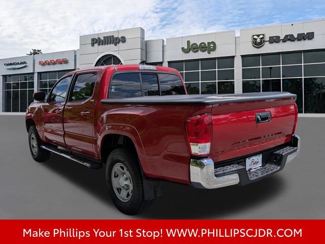 Used 2017 Toyota Tacoma SR5 RWD image 5
