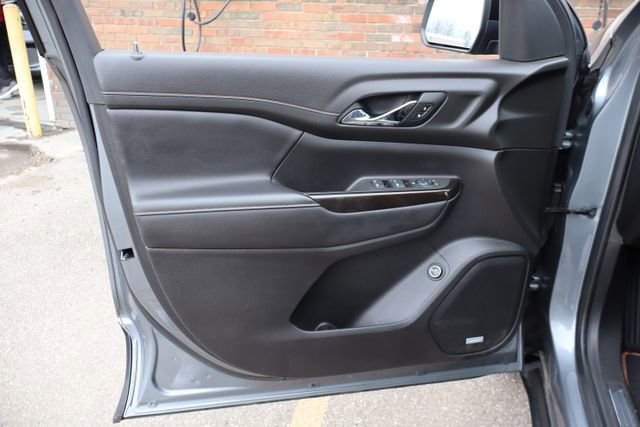 Used 2021 GMC Acadia AT4 image 8