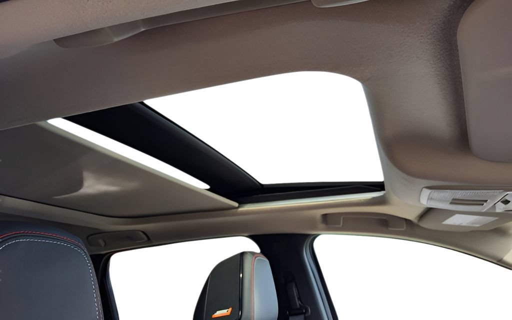 New 2026 Nissan Kicks SR w/ SR Premium Package FWD image 42