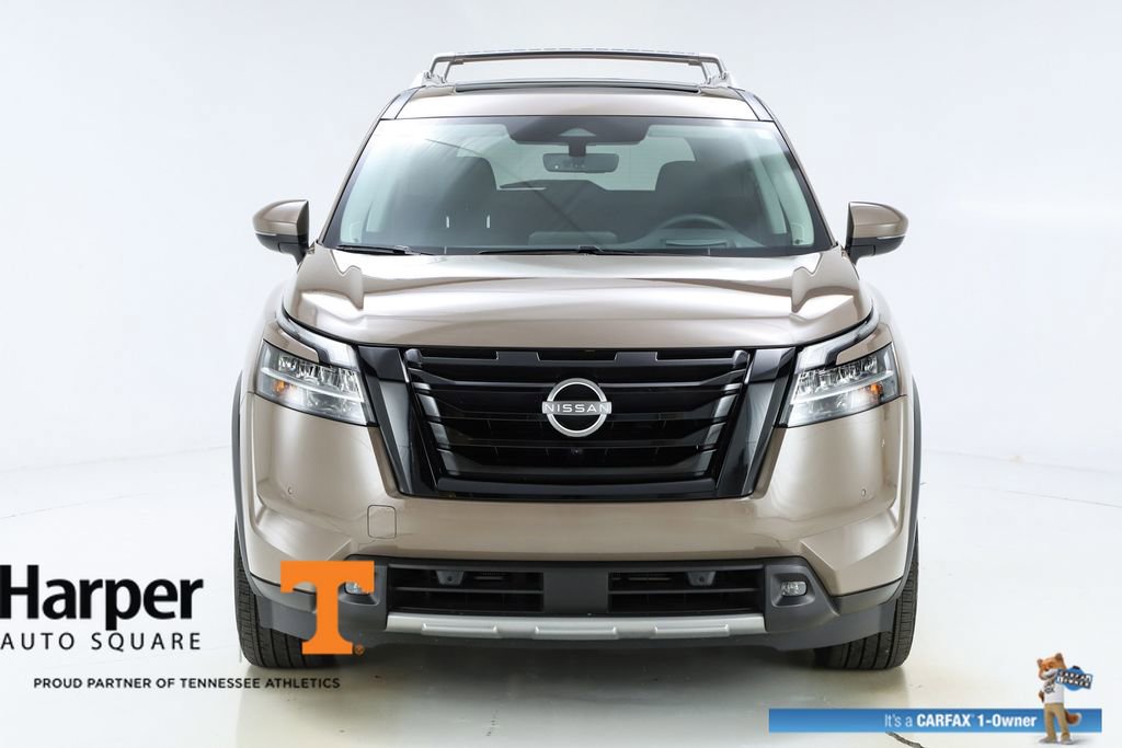Used 2024 Nissan Pathfinder Platinum image 56