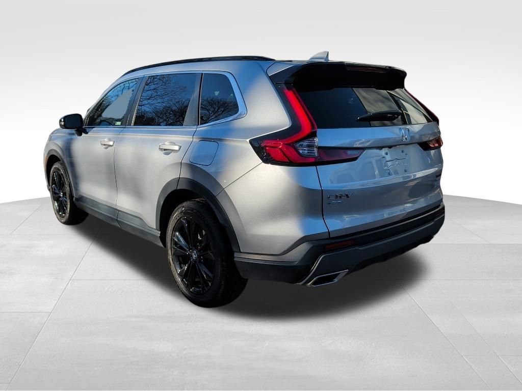 Used 2023 Honda CR-V Sport Touring image 3