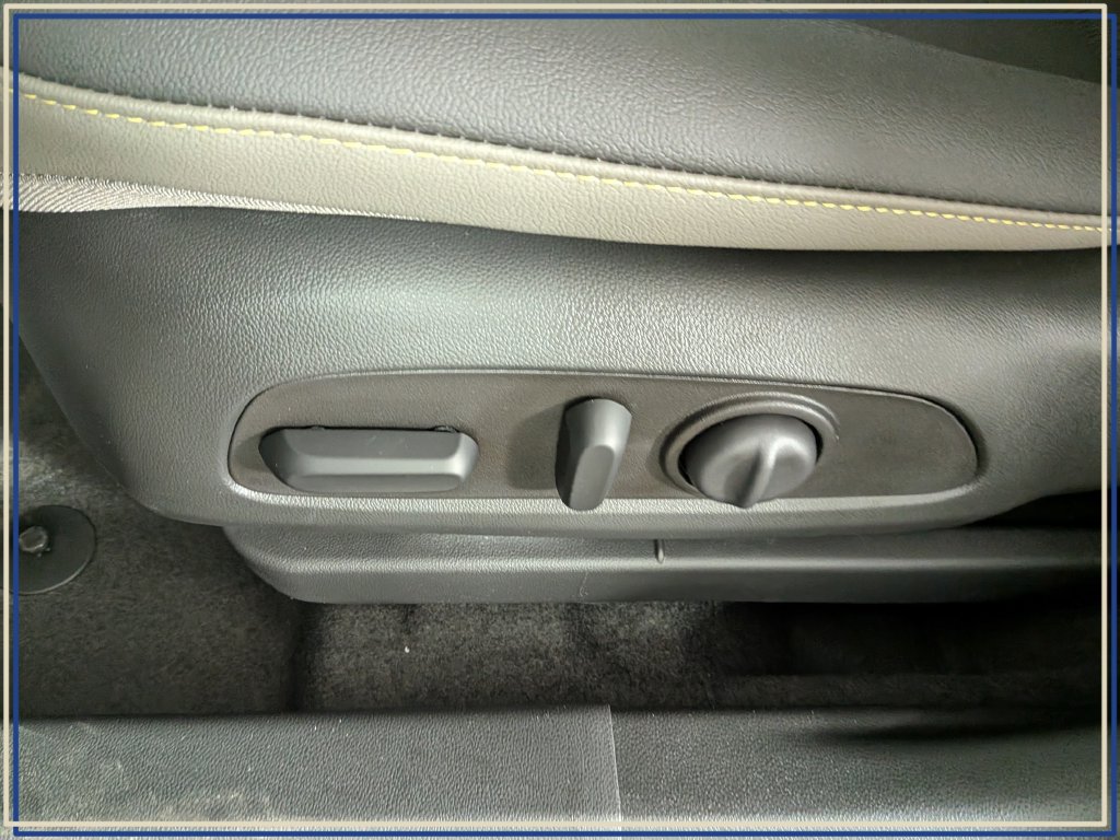 New 2026 Chevrolet Trax ACTIV w/ Driver Confidence Package FWD image 16