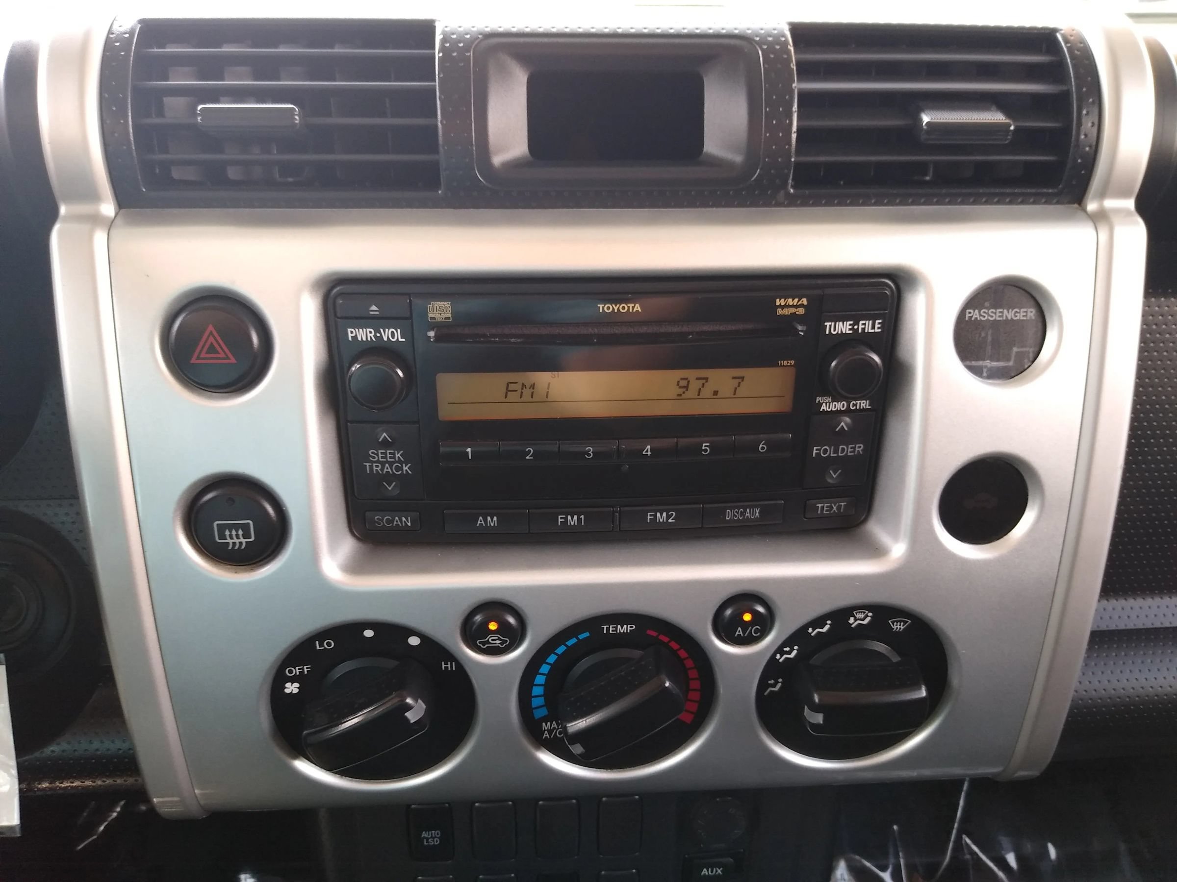 Used 2008 Toyota FJ Cruiser 2WD image 19