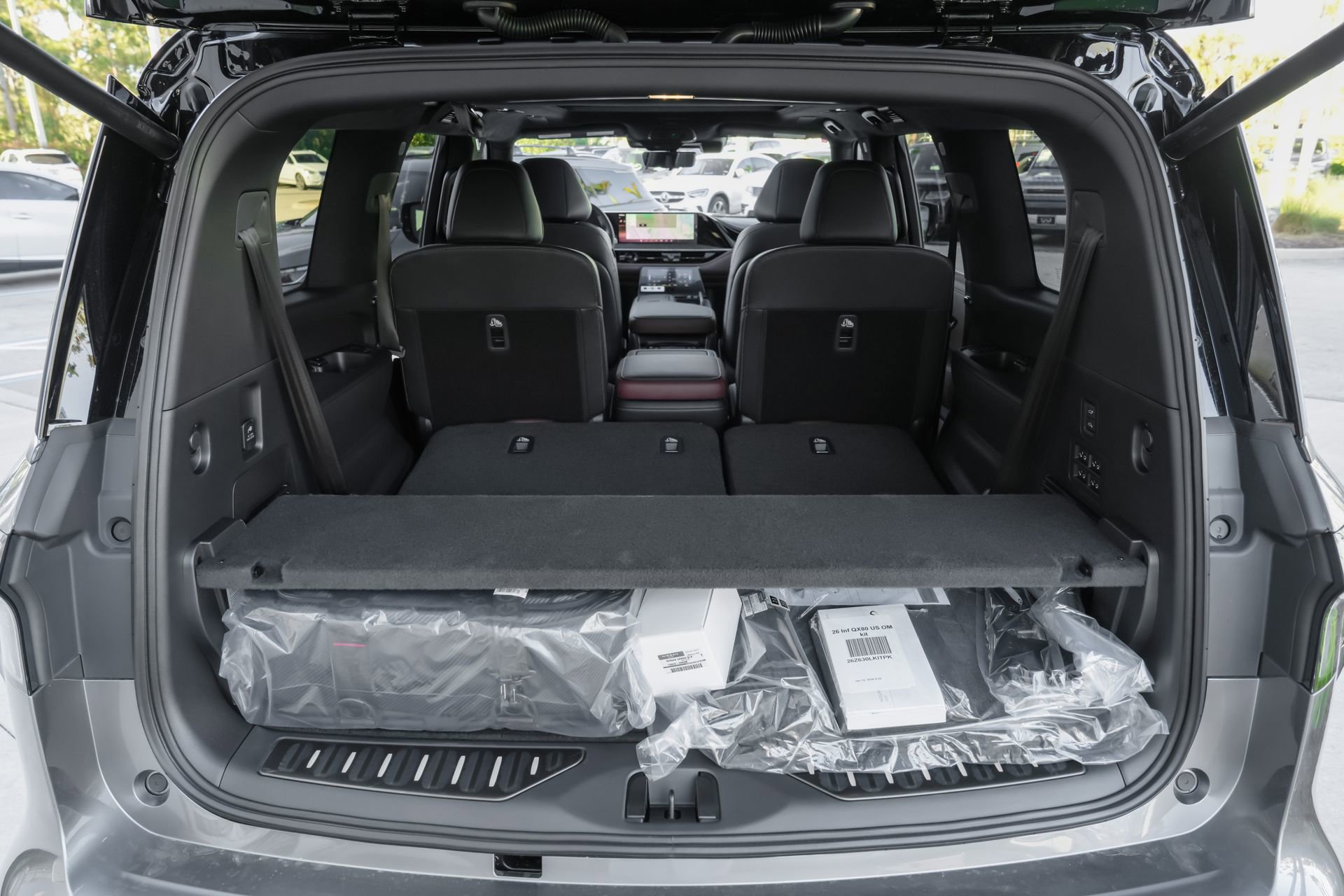 New 2026 INFINITI QX80 Autograph AWD/4WD image 32
