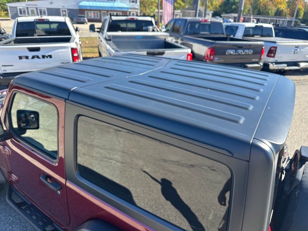 Used 2021 Jeep Wrangler Rubicon w/ Cold Weather Group AWD/4WD image 33
