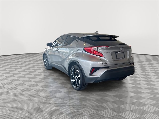 Used 2020 Toyota C-HR XLE image 8