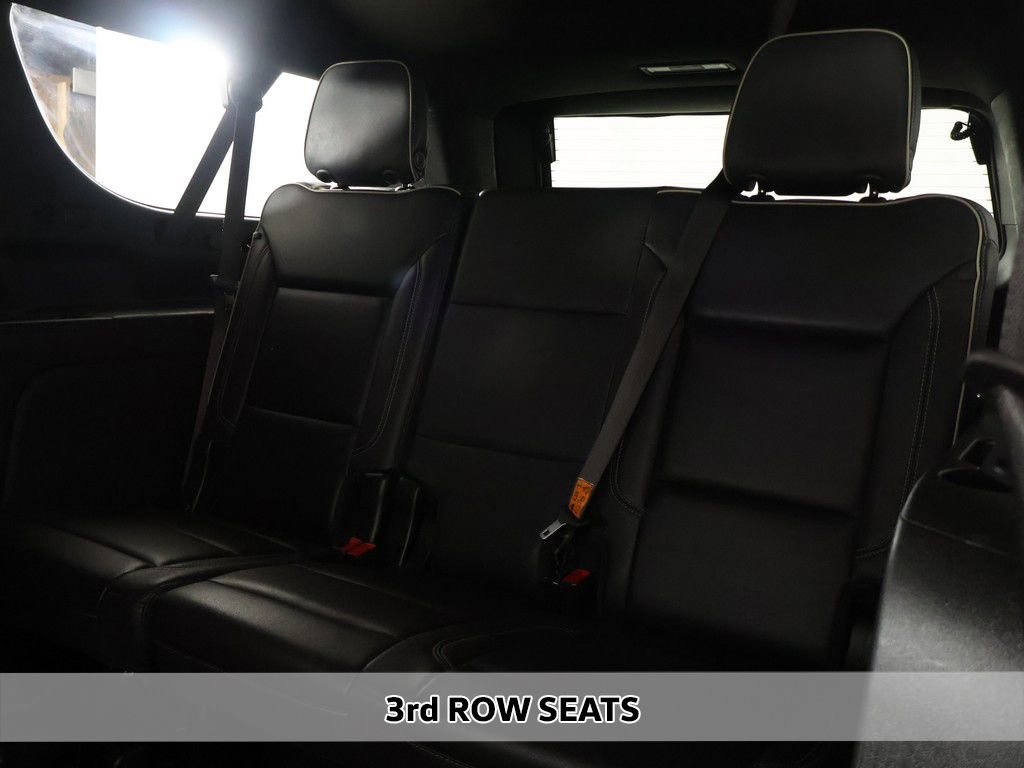 Used 2023 Chevrolet Suburban Premier AWD/4WD image 10