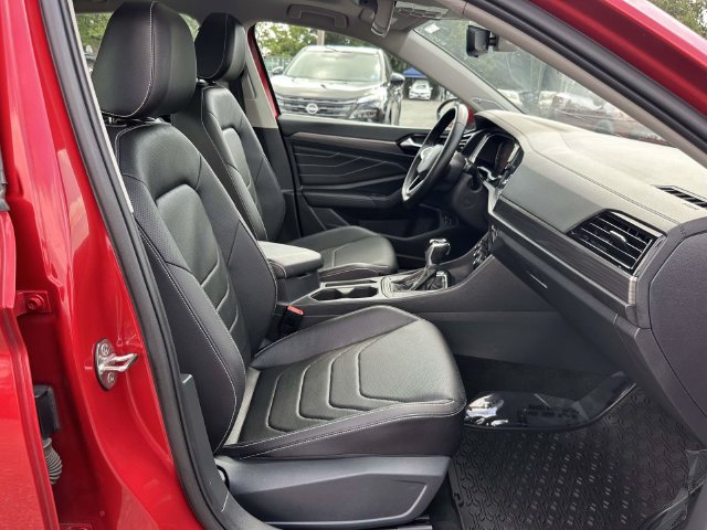 Used 2022 Volkswagen Jetta SEL FWD image 11