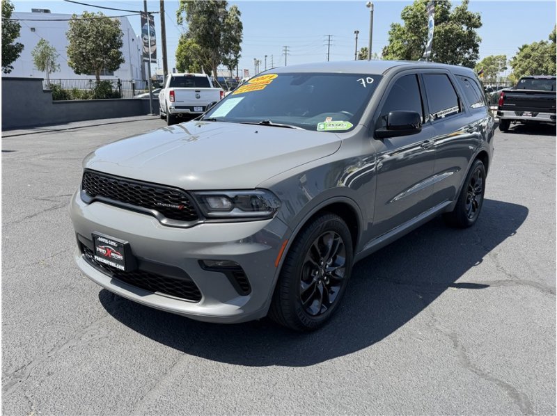 Used 2021 Dodge Durango GT w/ Blacktop Package RWD image 3