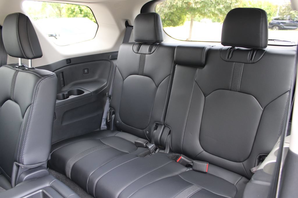Certified 2025 Honda Pilot EX-L image 13
