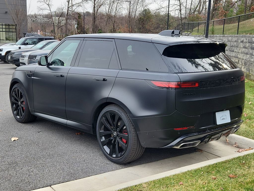 New 2025 Land Rover Range Rover Sport Dynamic SE image 12