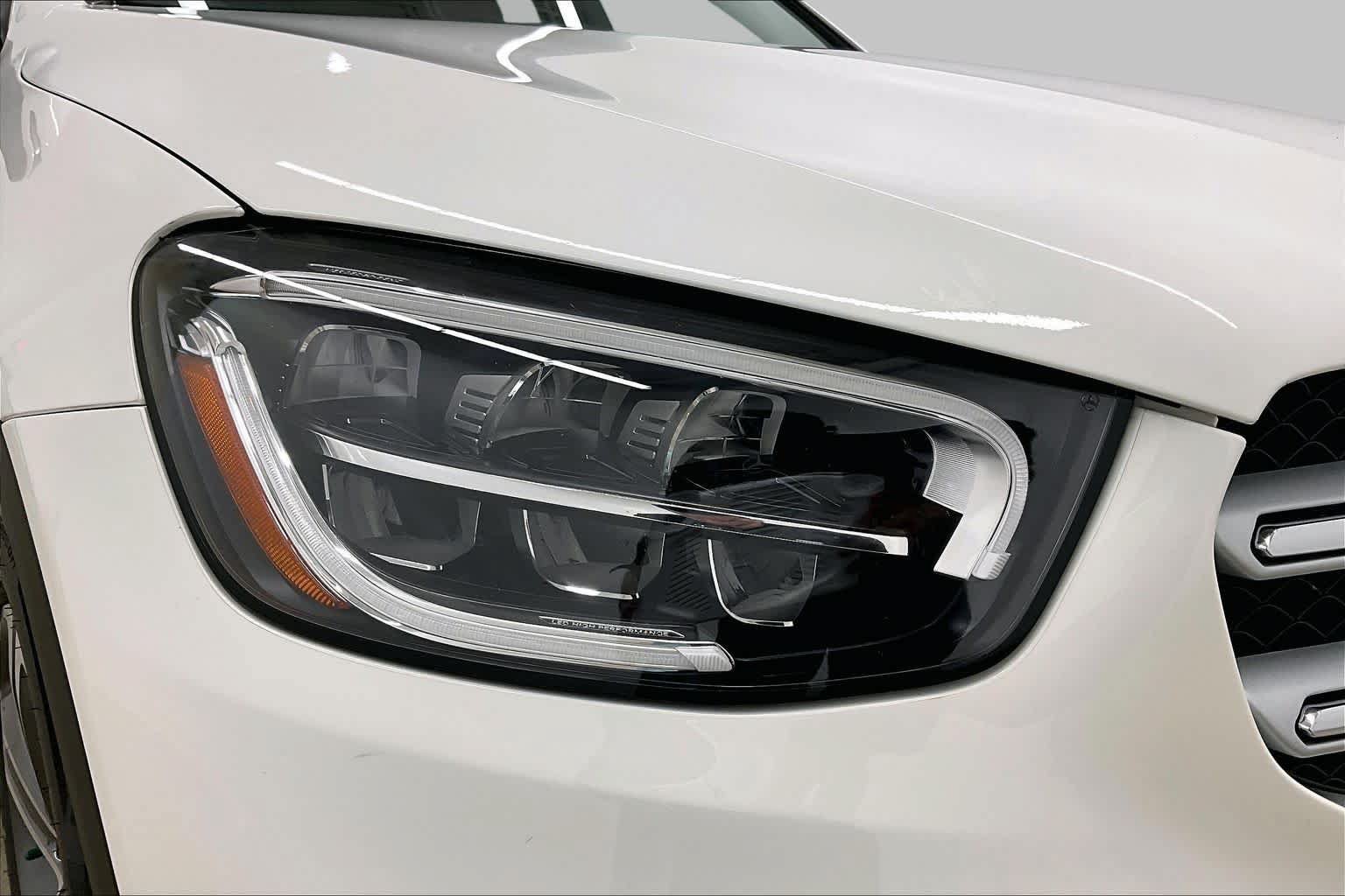 Used 2020 Mercedes-Benz GLC 300 image 27
