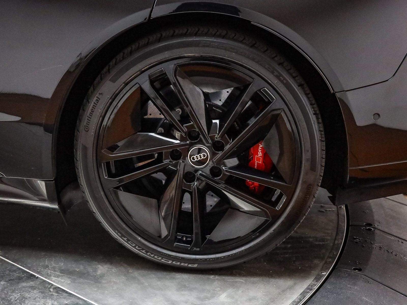 Used 2023 Audi RS e-tron GT AWD/4WD image 19