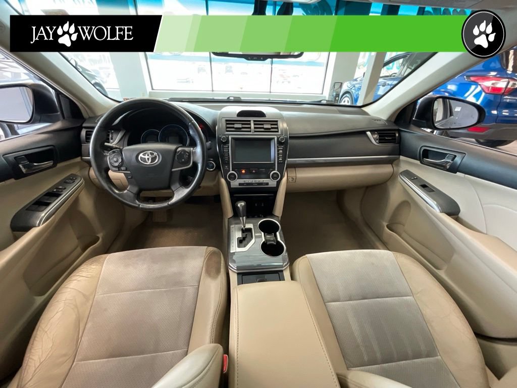 Used 2013 Toyota Camry XLE w/ Leather Pkg FWD image 7