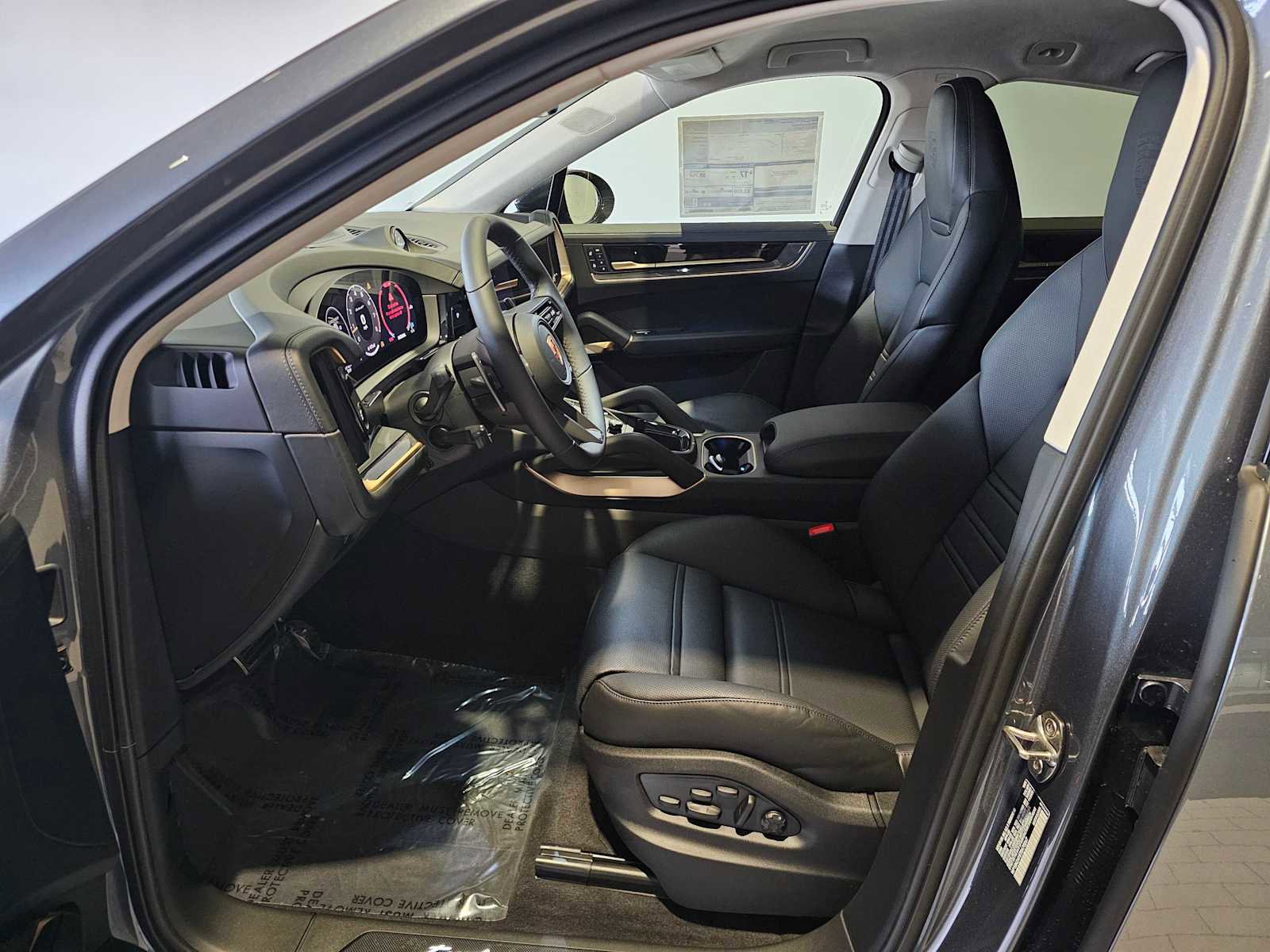 New 2026 Porsche Cayenne Turbo GT image 5