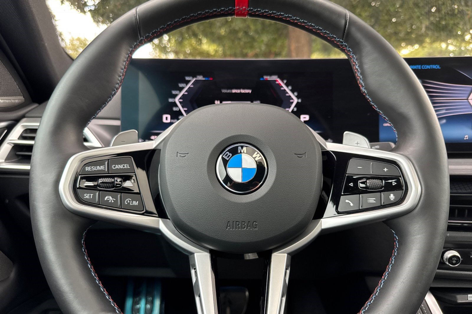 Used 2026 BMW M440i Coupe w/ Premium Package RWD image 30