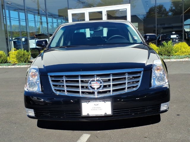 Used 2010 Cadillac DTS FWD image 8