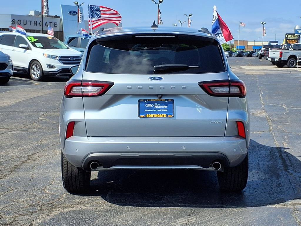 Certified 2023 Ford Escape ST-Line Elite image 22