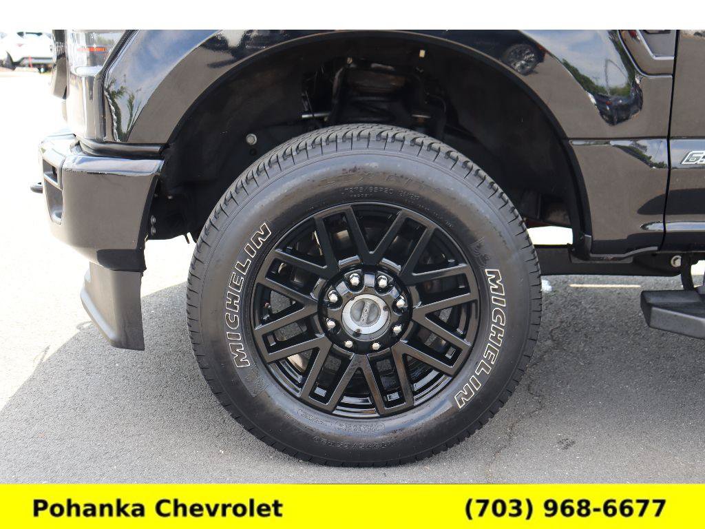 Used 2022 Ford F250 Lariat w/ Black Appearance Package AWD/4WD image 33