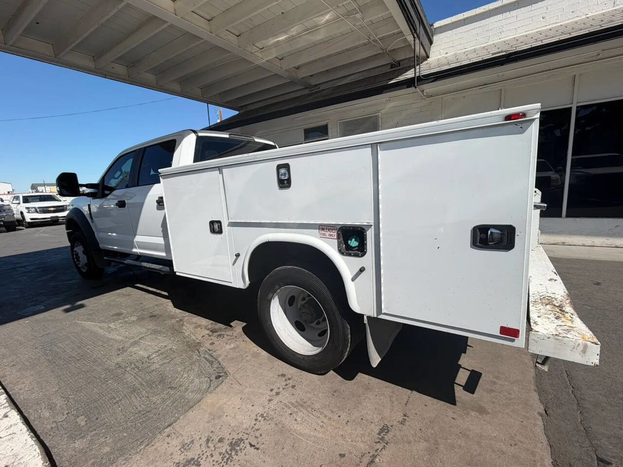 Used 2017 Ford F450 XL w/ Power Equipment Group RWD image 4