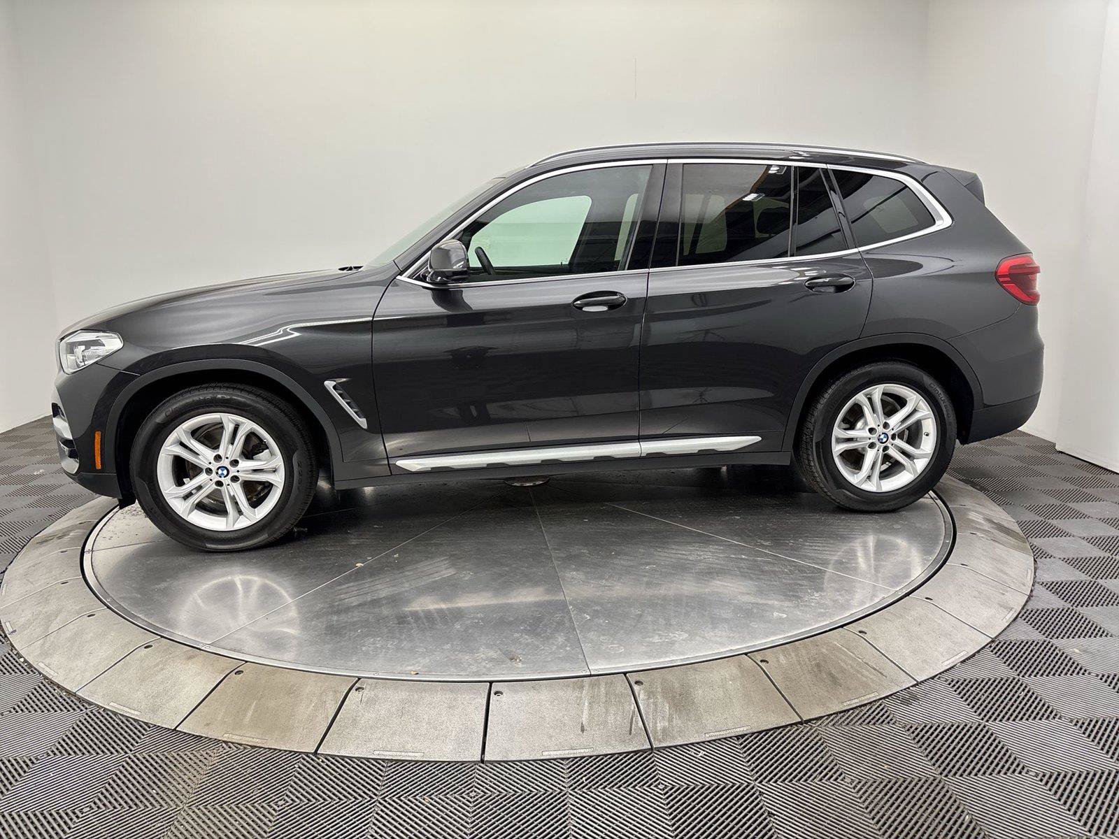 Used 2020 BMW X3 xDrive30i w/ Premium Package AWD/4WD image 16