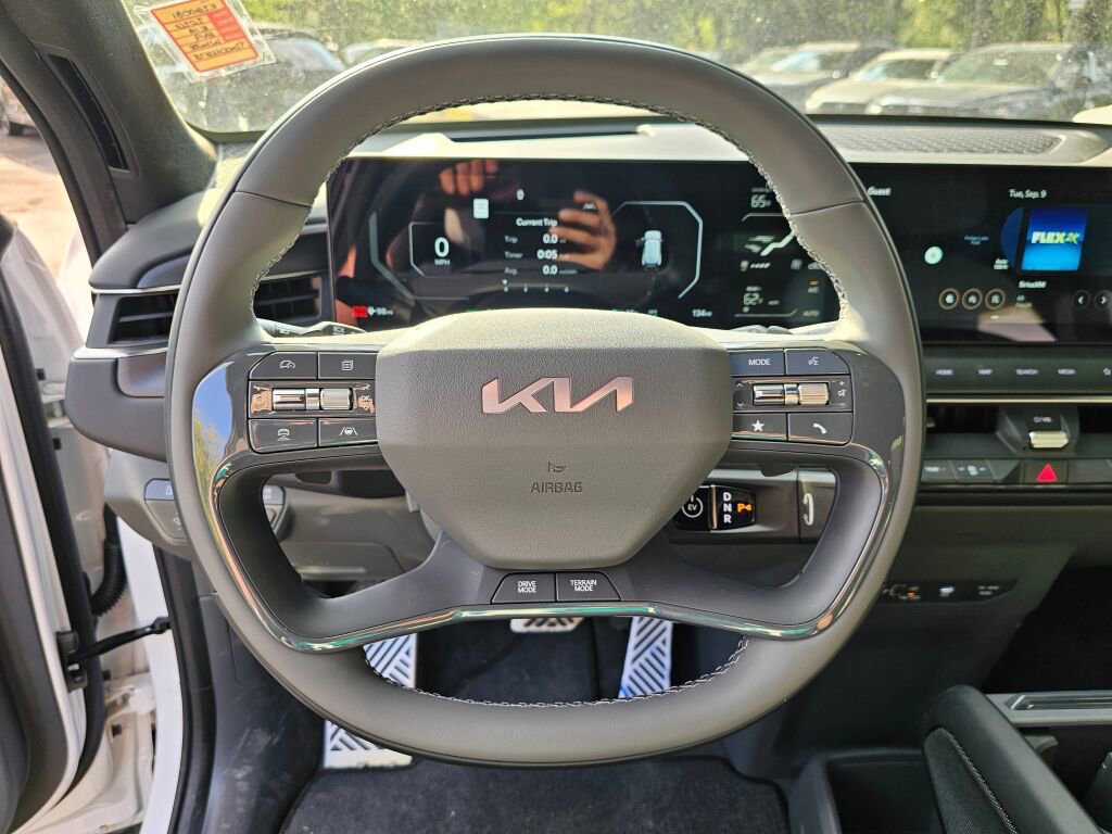 New 2026 Kia EV9 GT-Line image 11