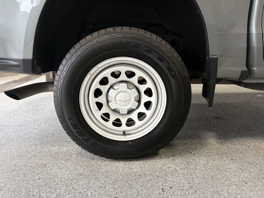 Used 2023 Chevrolet Colorado W/T image 41