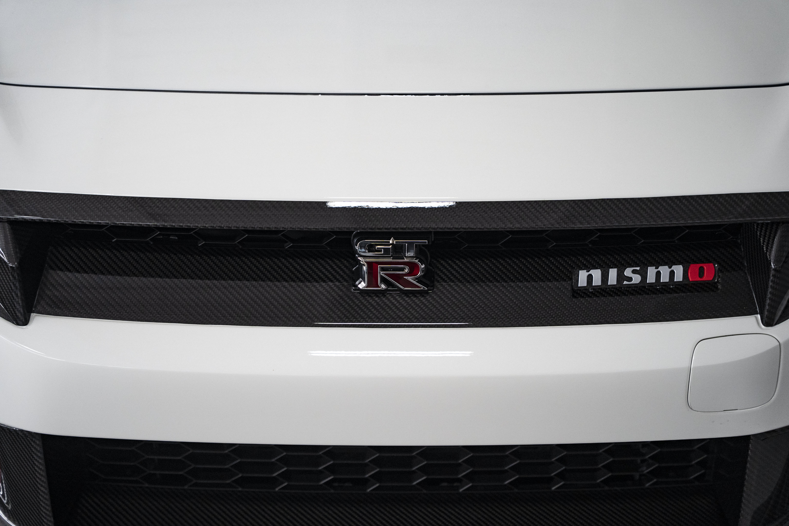 Used 2024 Nissan GT-R NISMO w/ Floor Mat Package AWD/4WD image 23