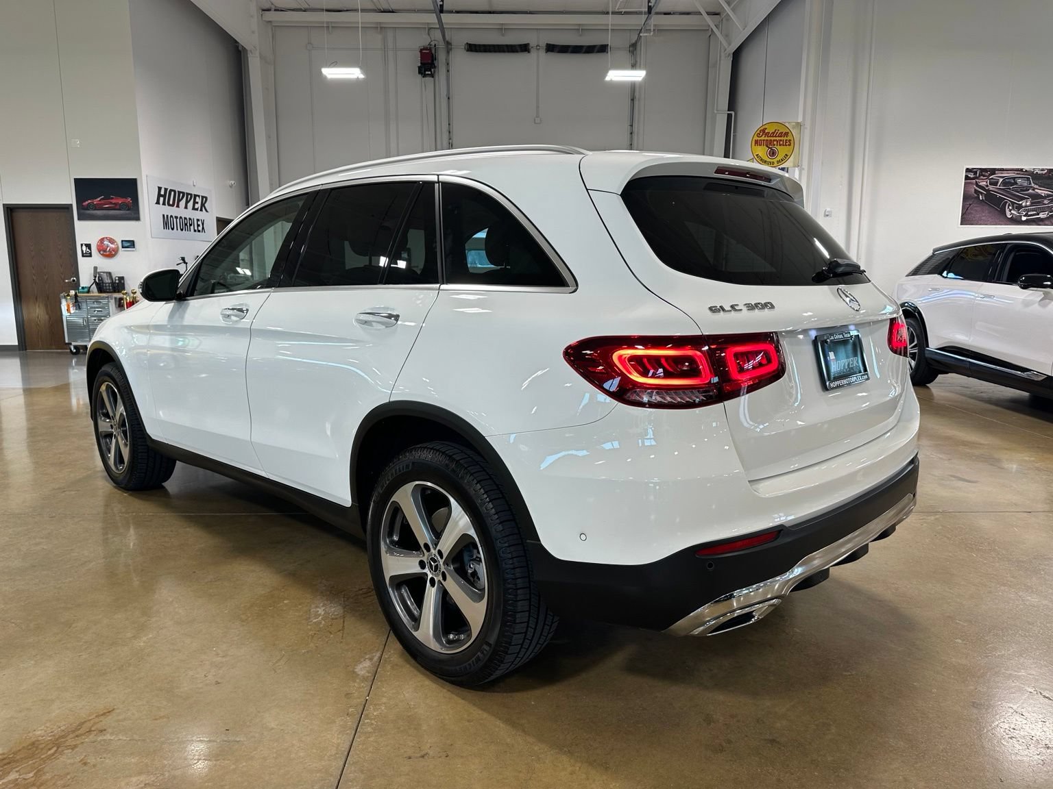 Used 2022 Mercedes-Benz GLC 300 image 6