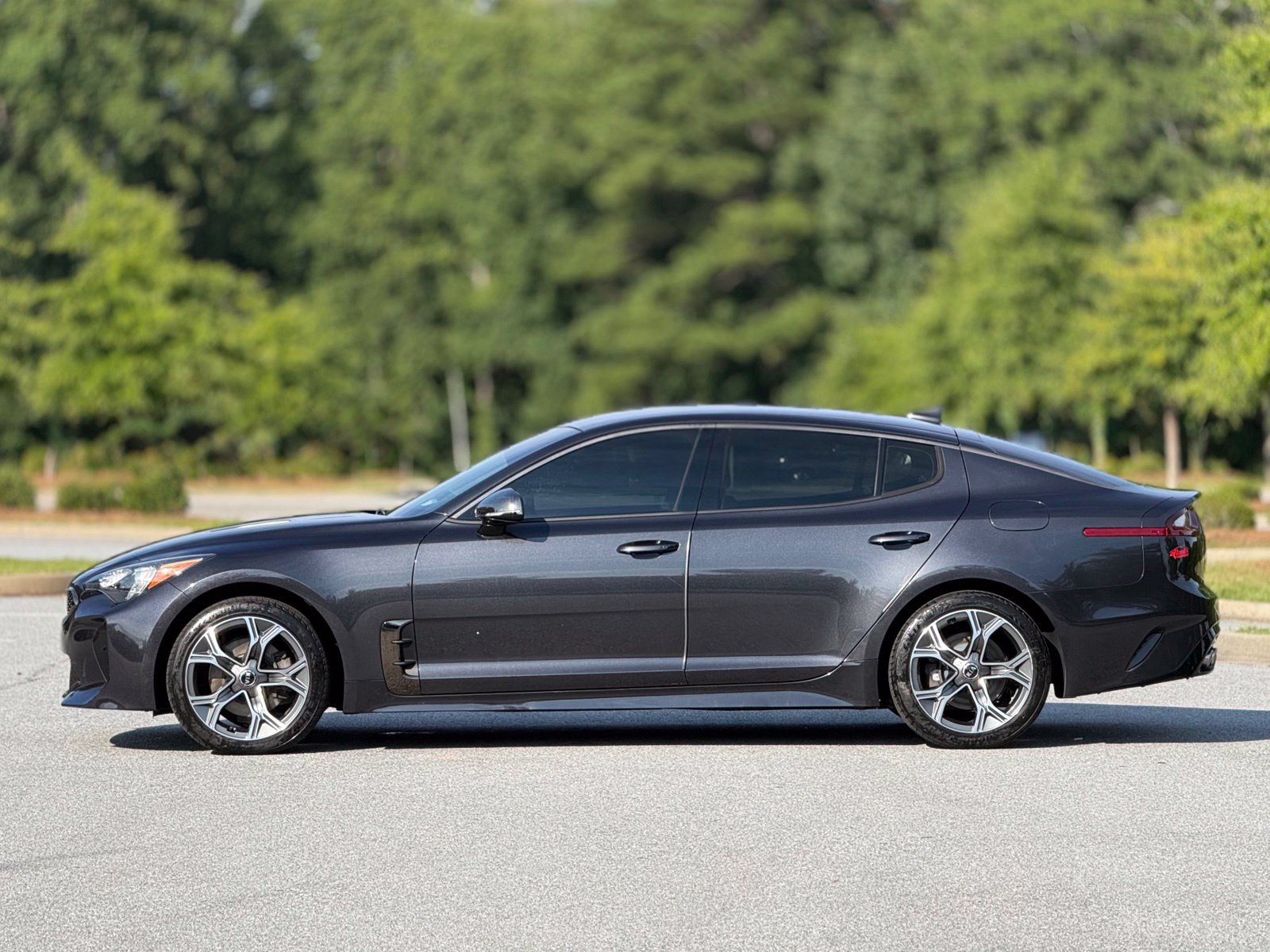 Used 2020 Kia Stinger GT-Line AWD/4WD image 9