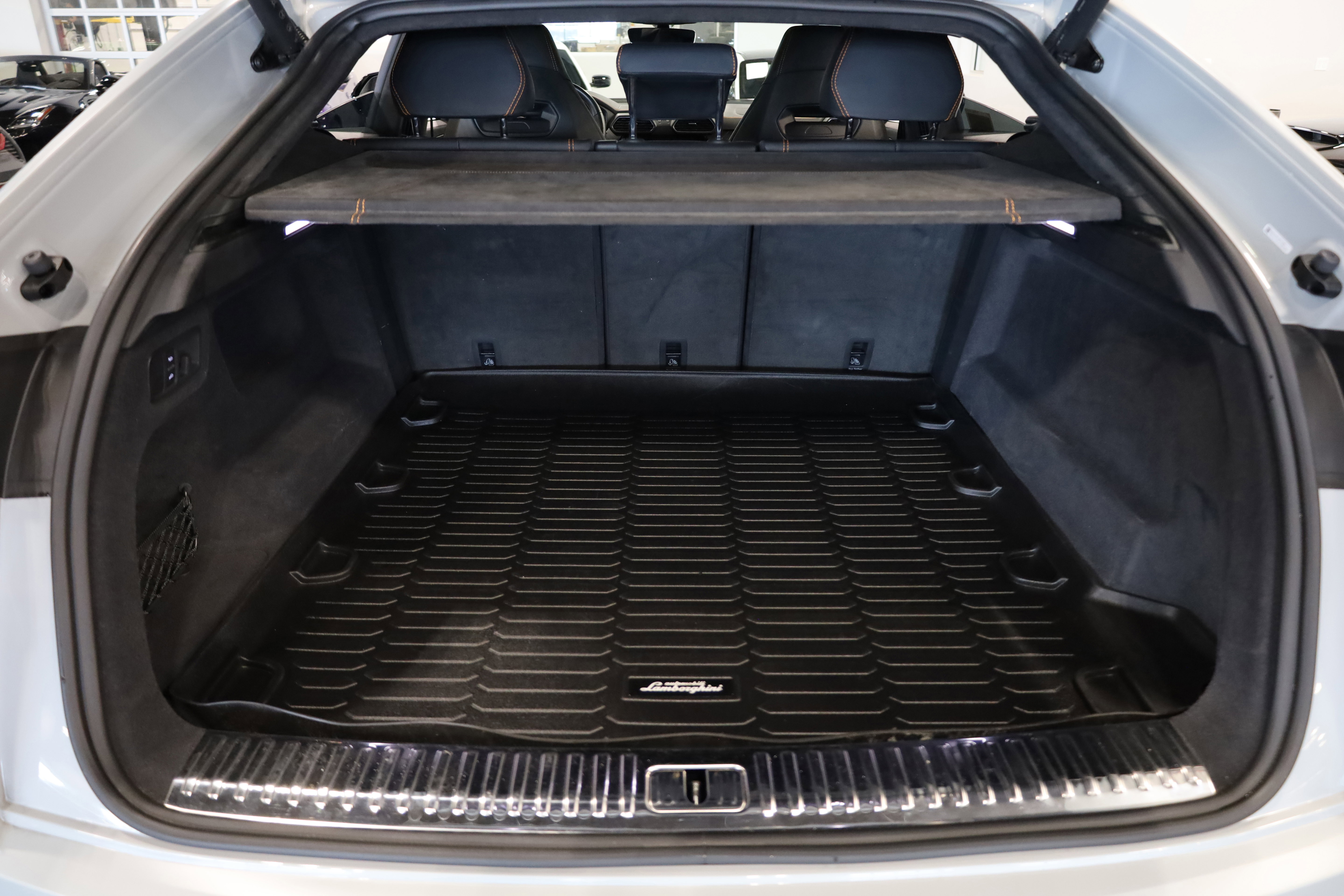 Used 2021 Lamborghini Urus image 7