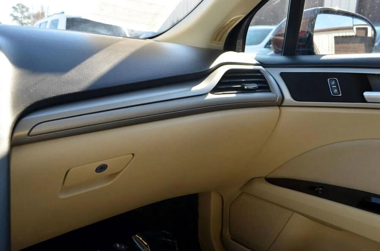 Used 2013 Ford Fusion SE image 34