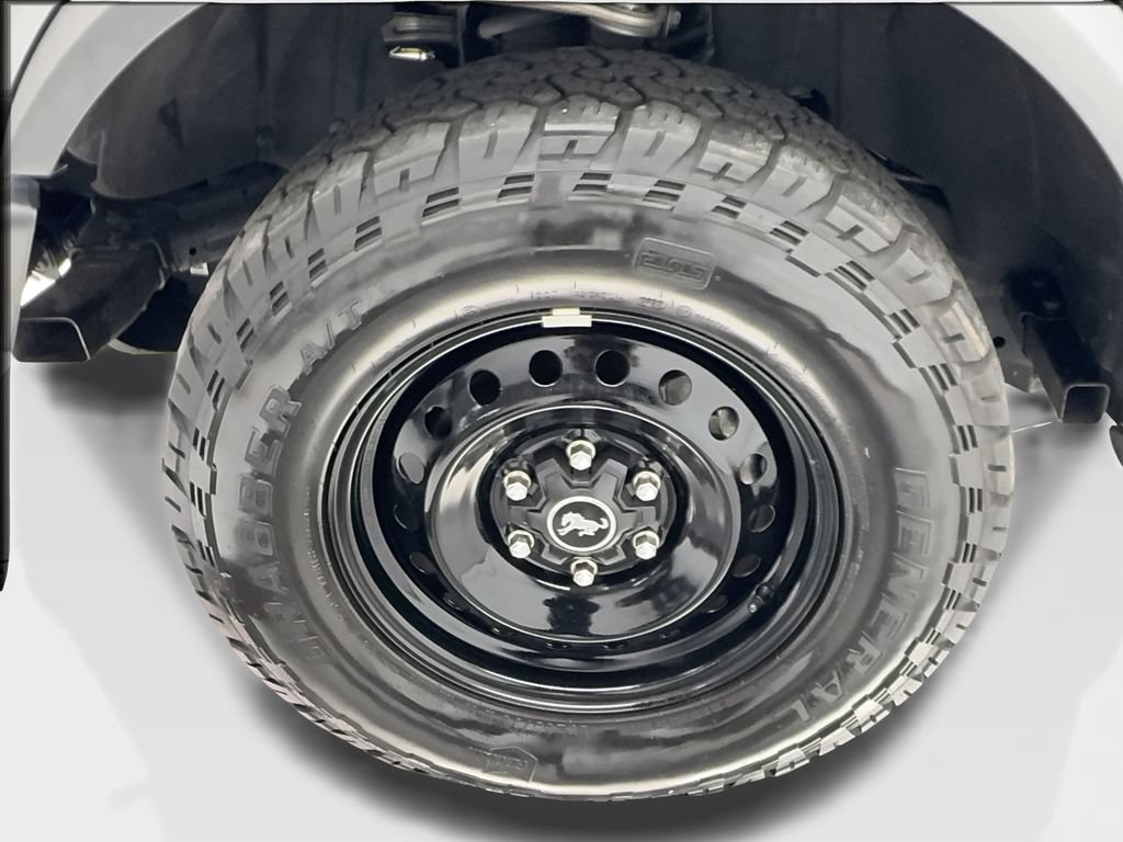 Used 2023 Ford Bronco Black Diamond AWD/4WD image 13