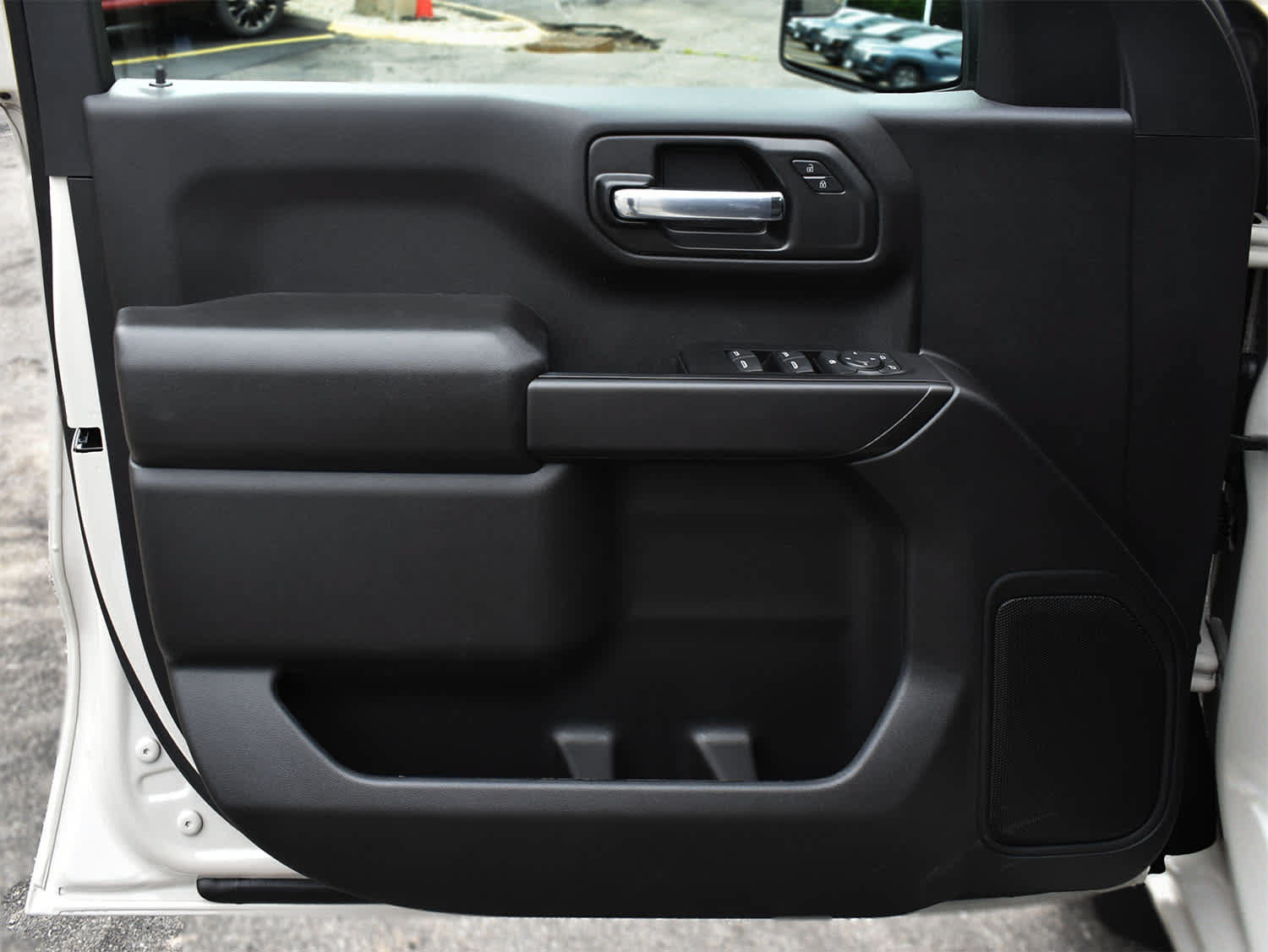 New 2026 Chevrolet Silverado 1500 Custom w/ Turbomax Blackout Package AWD/4WD image 19