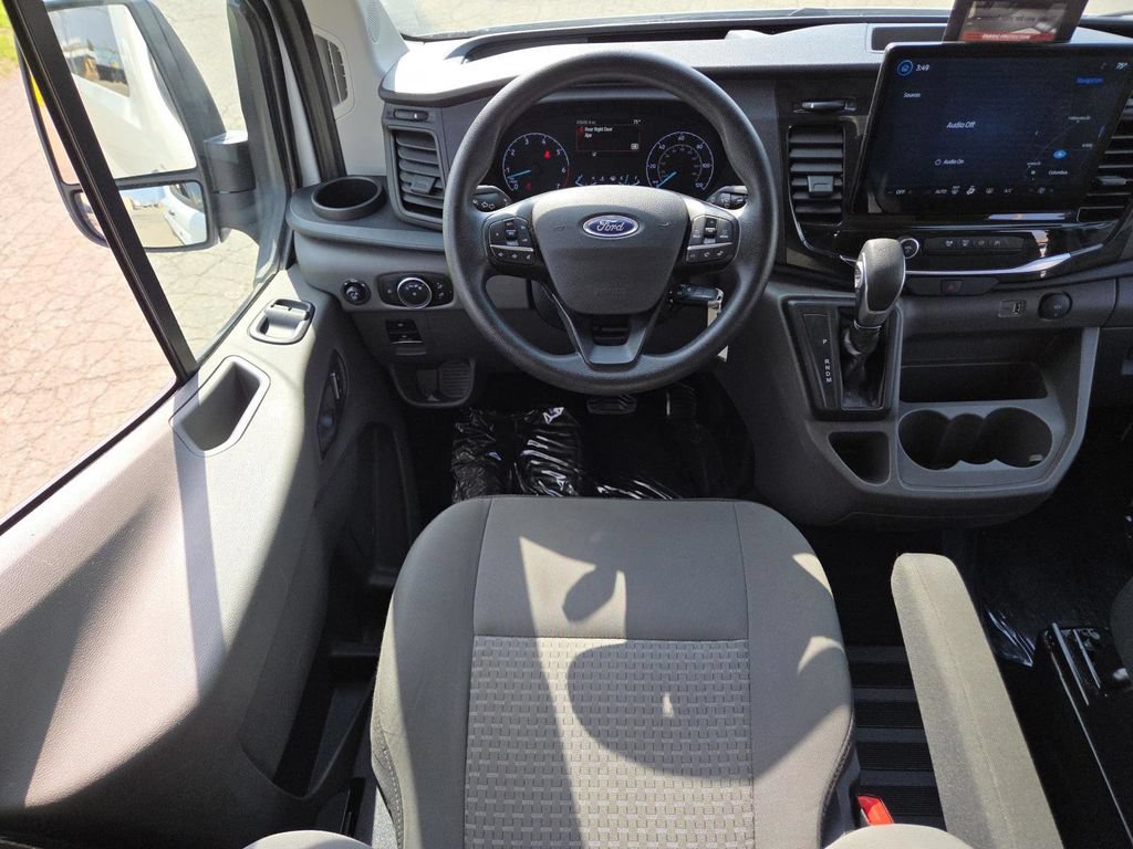 Used 2024 Ford Transit 350 XLT RWD image 26