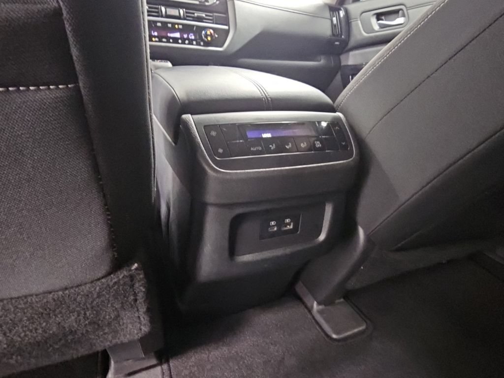 Used 2022 Nissan Pathfinder SV w/ Cargo Package FWD image 28