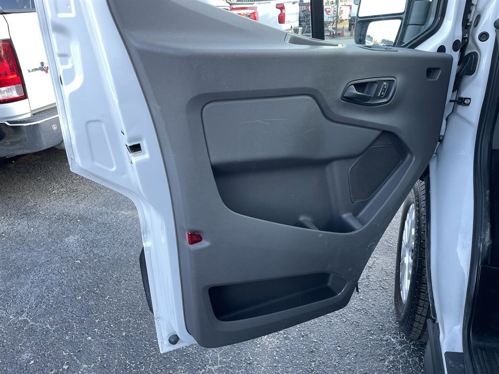 Used 2022 Ford Transit 350 XLT image 36