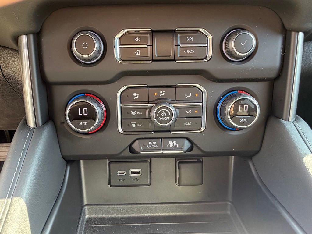 Used 2022 Chevrolet Tahoe LS image 28