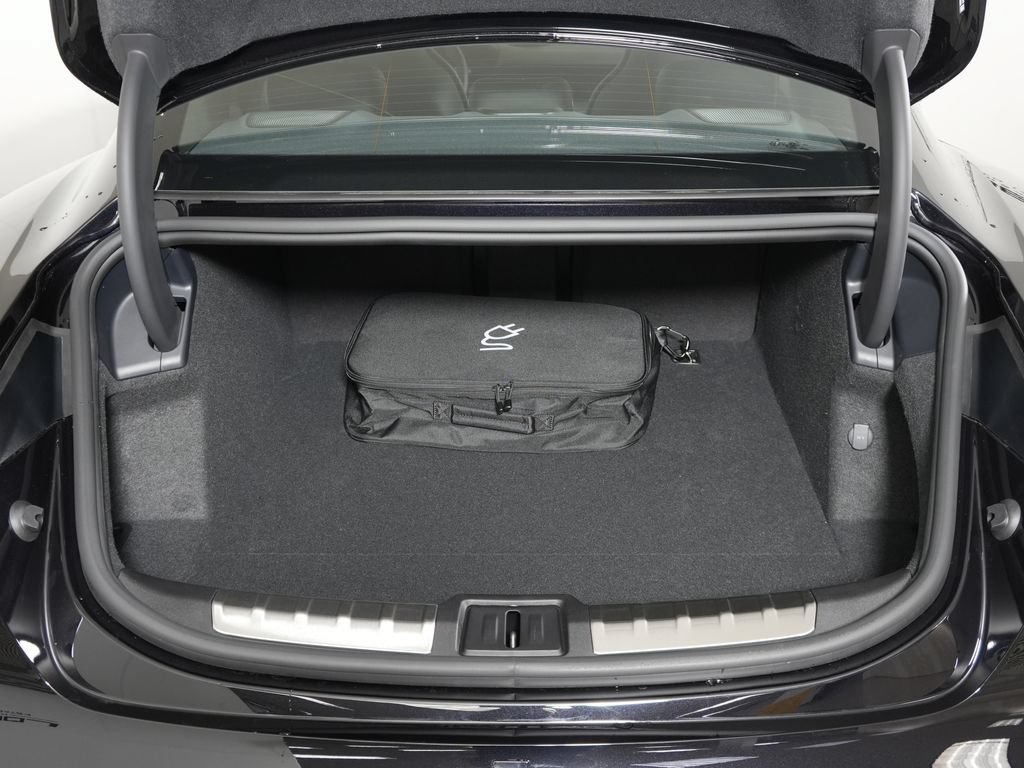 New 2026 Porsche Taycan 4S AWD/4WD image 40