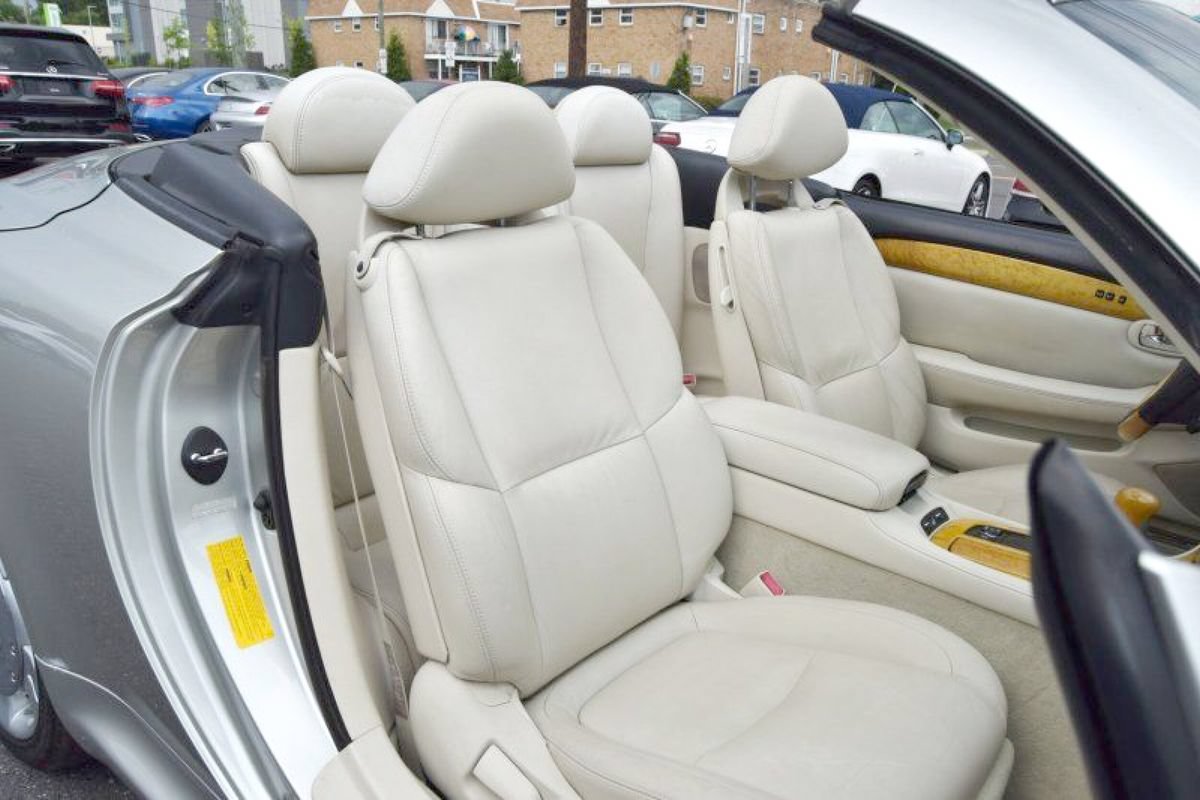 Used 2003 Lexus SC 430 Convertible RWD image 29