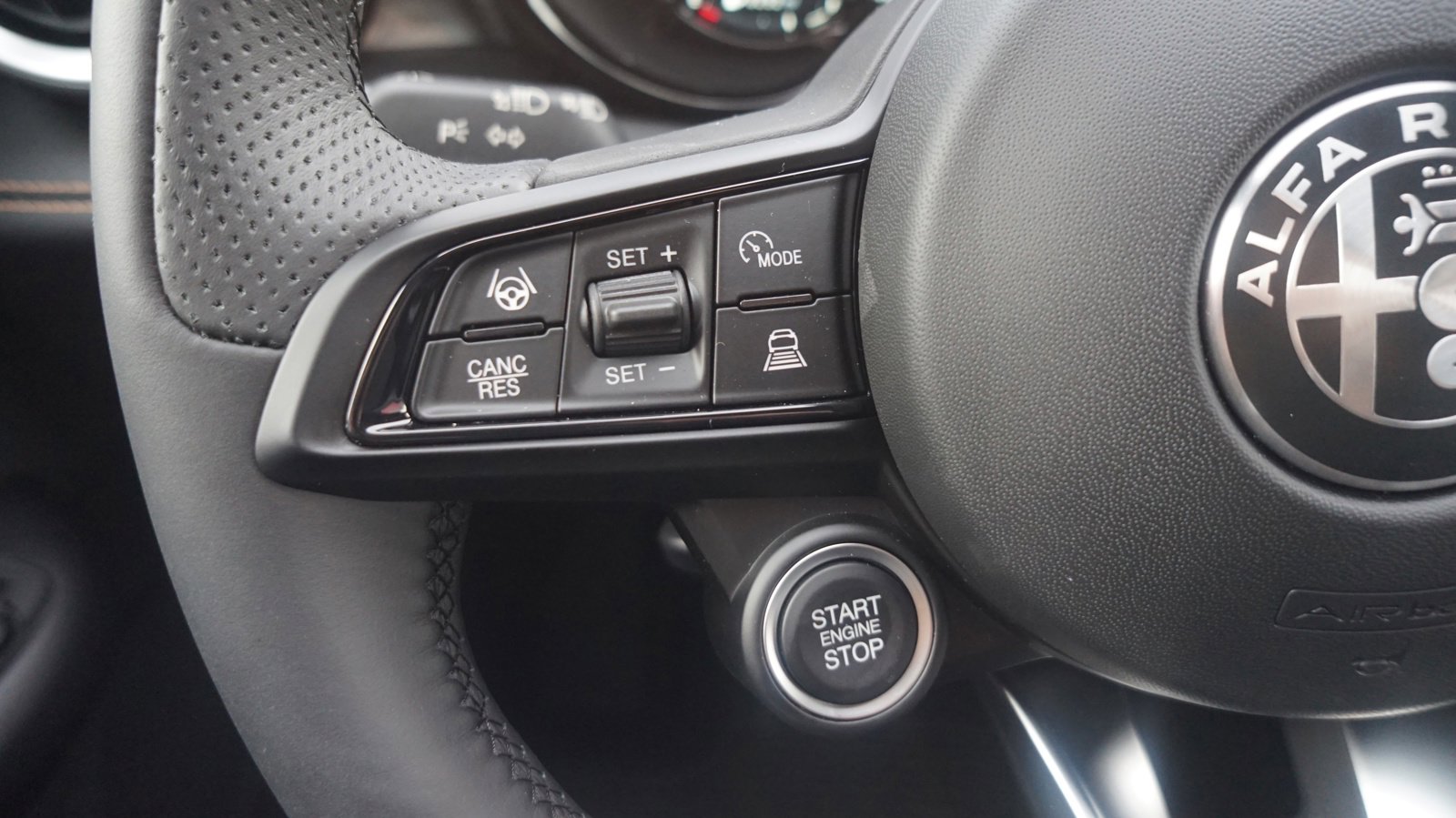 Used 2024 Alfa Romeo Tonale Ti w/ Active Assist Package image 18