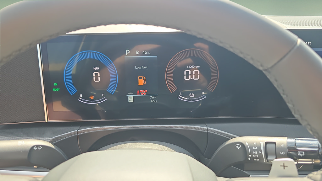New 2026 Hyundai Santa Fe SE AWD/4WD image 17