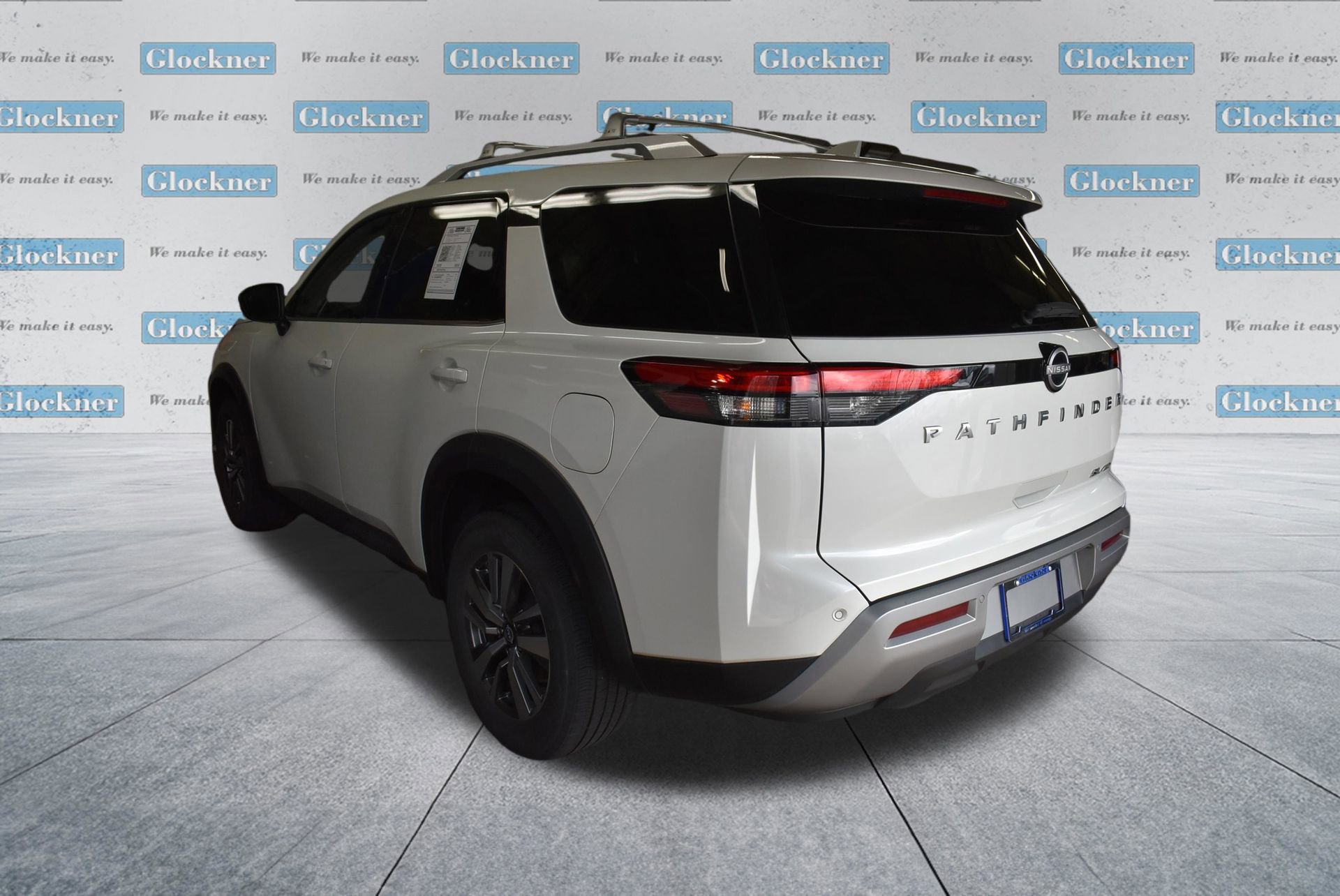 Used 2023 Nissan Pathfinder SL image 14