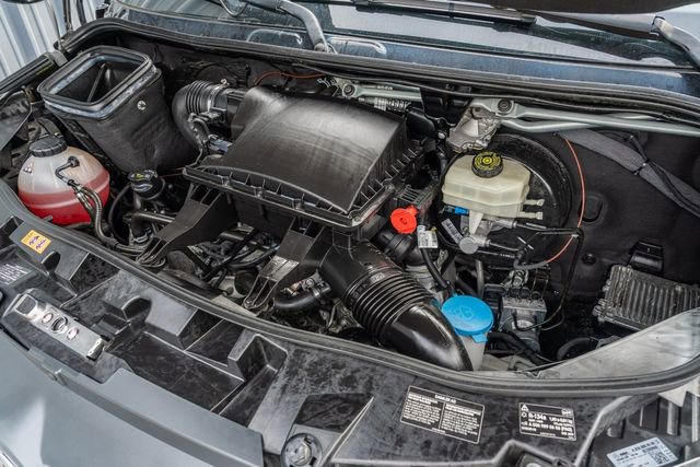 Used 2019 Mercedes-Benz Sprinter 2500 image 15