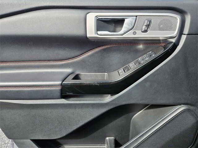 Used 2022 Ford Explorer ST-Line RWD image 29