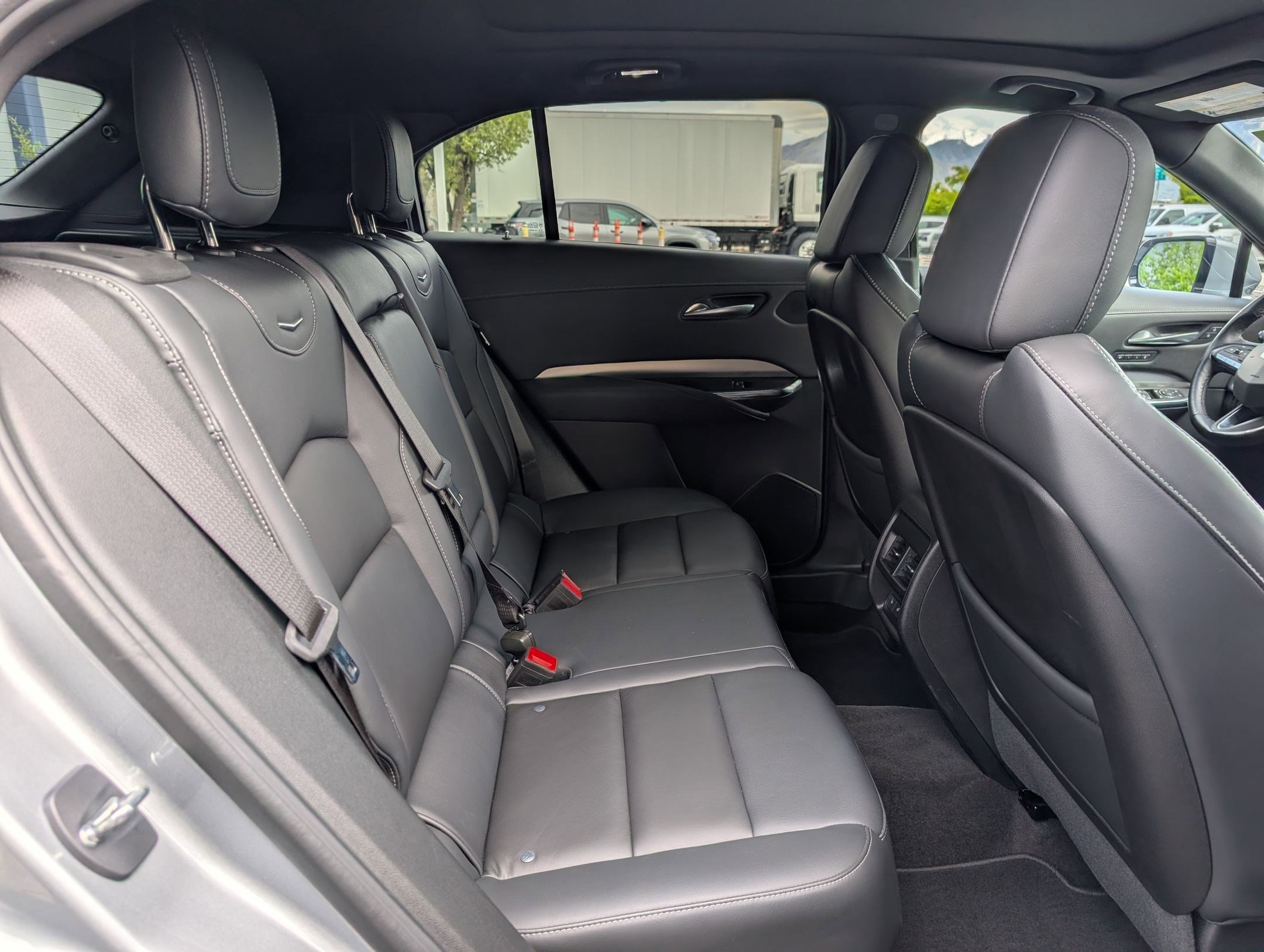 Certified 2023 Cadillac XT4 Premium Luxury w/ Cold Weather Package image 28