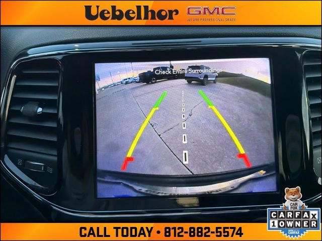 Used 2020 Jeep Grand Cherokee Laredo w/ Quick Order Package 2BN North image 25