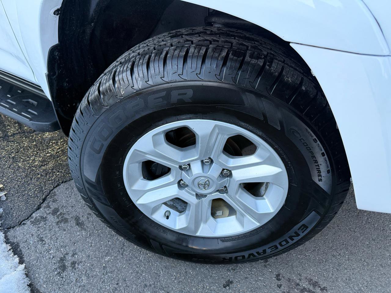 Used 2015 Toyota 4Runner SR5 image 51