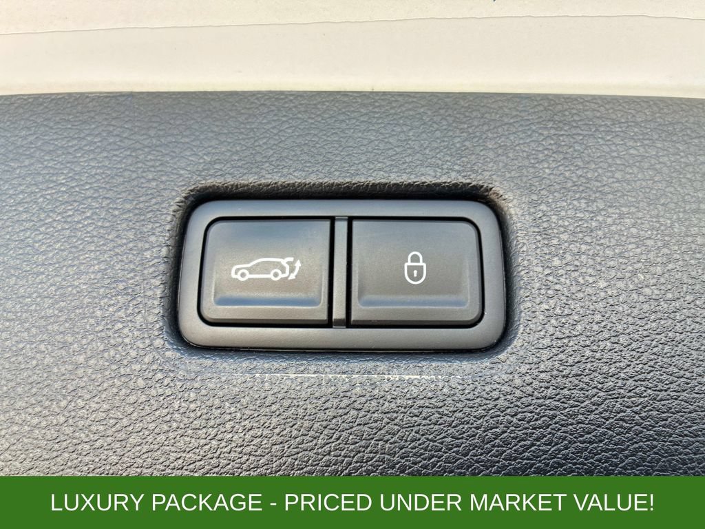 Used 2023 Genesis GV80 2.5T w/ Prestige Package AWD/4WD image 14