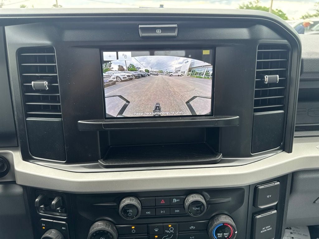 New 2026 Ford F550 4x4 Regular Cab Super Duty image 44